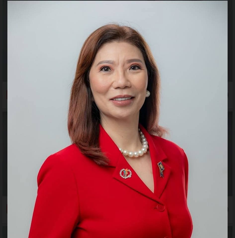 PDG CAROLINE L. ANDRADE